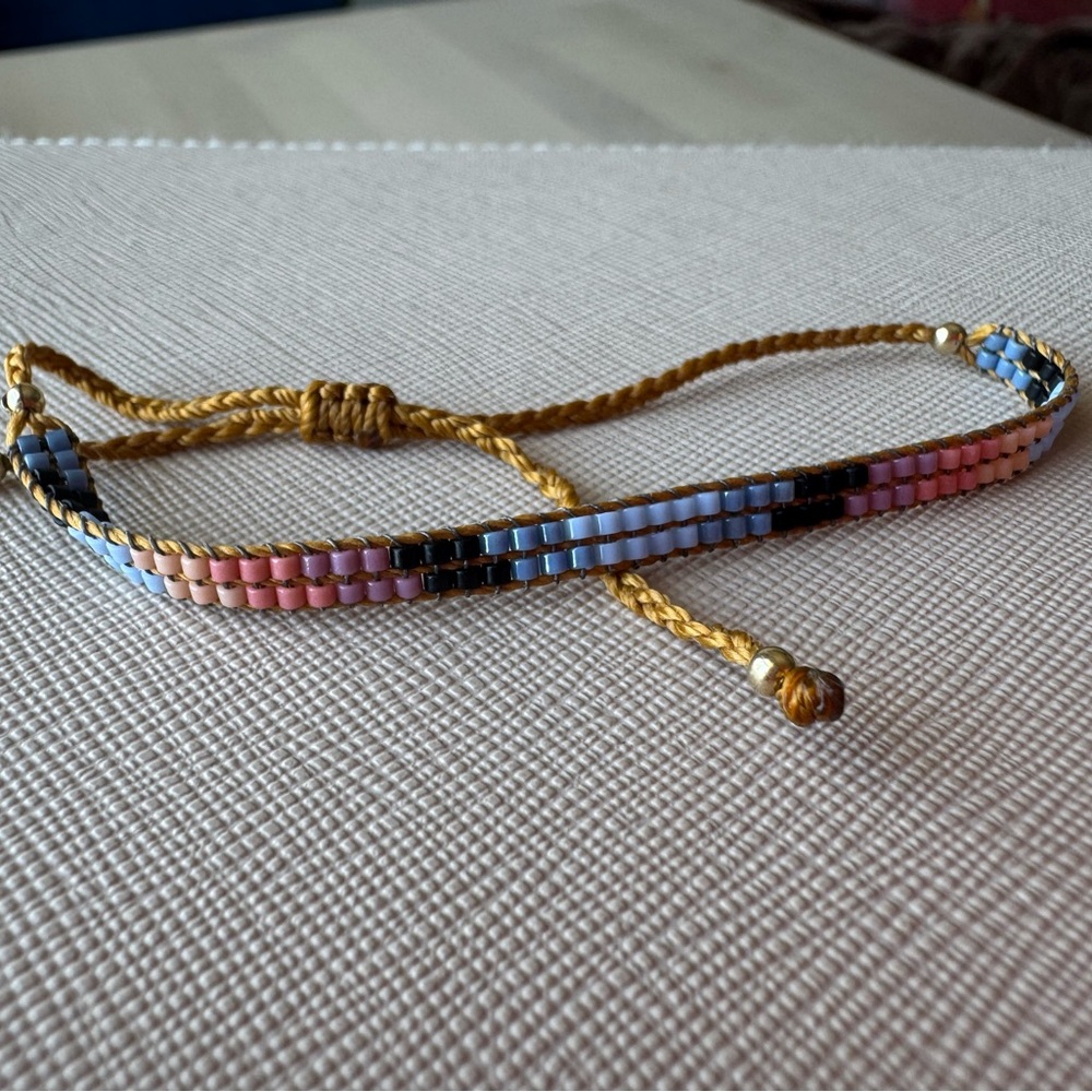 Multicolor Beaded Bracelet - On The Lookout Jewelry